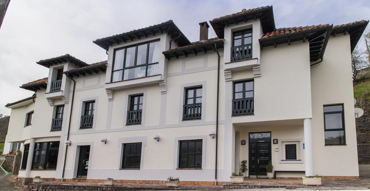 Hotel Montanas De Covadonga Onís Extérieur photo