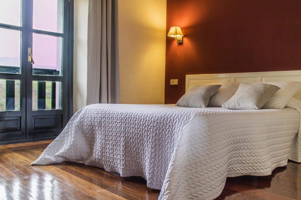 Hotel Montanas De Covadonga Onís Extérieur photo