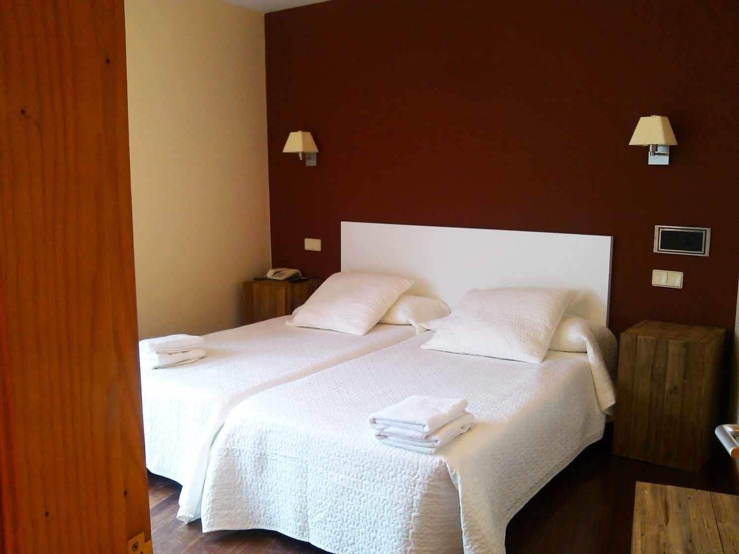 Hotel Montanas De Covadonga Onís Extérieur photo